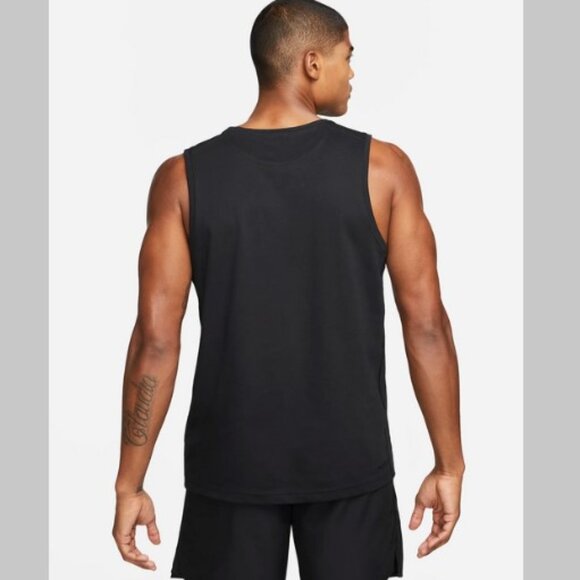 Nike Primary Dri-FIT Versatile Tank XXL Tall - Picture 3 of 12